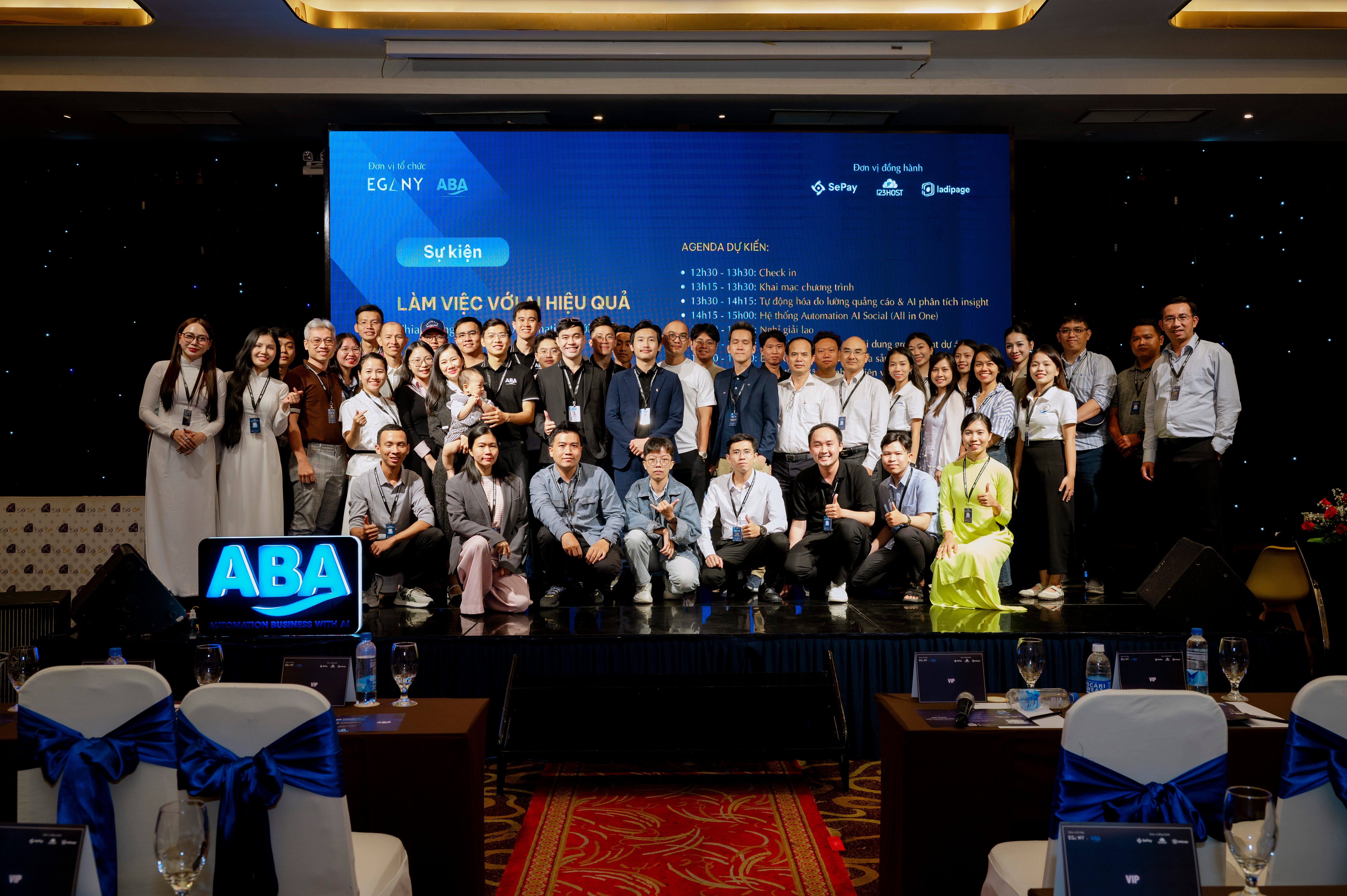 Sự Kiện Làm Việc Với AI